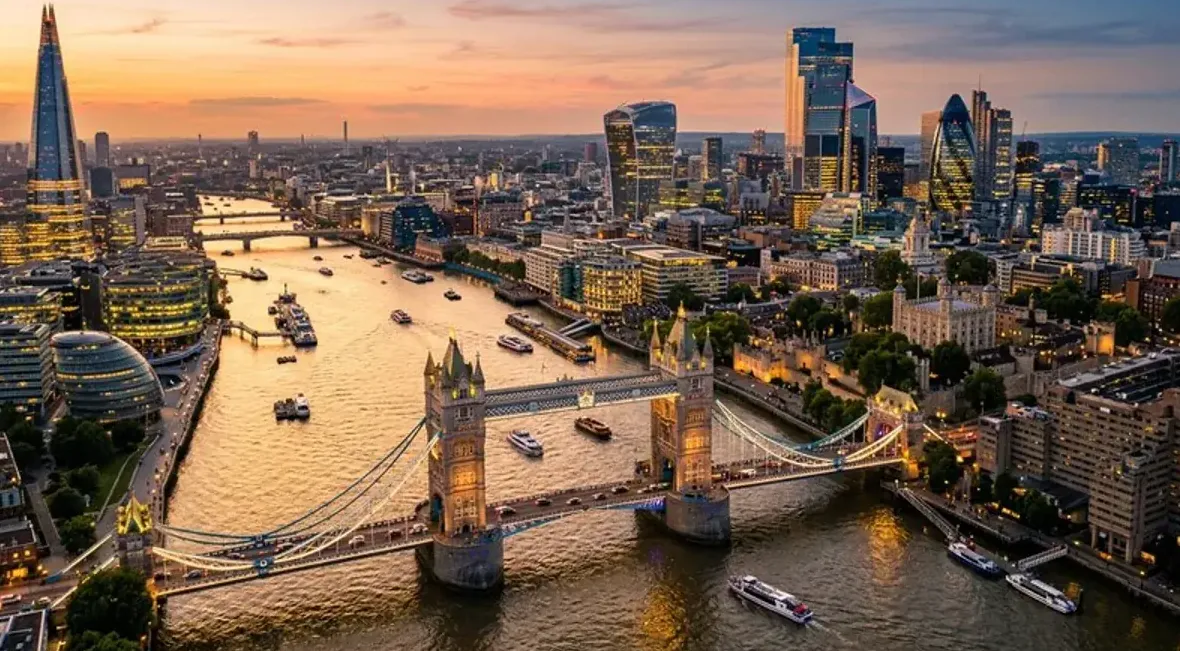 Cannabis and the UK: What Visitors and Tourists Must Know
